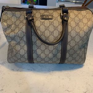 Gucci Medium Boston Handbag